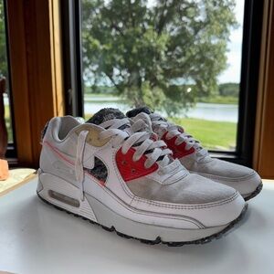 Men’s Nike Air Max 90